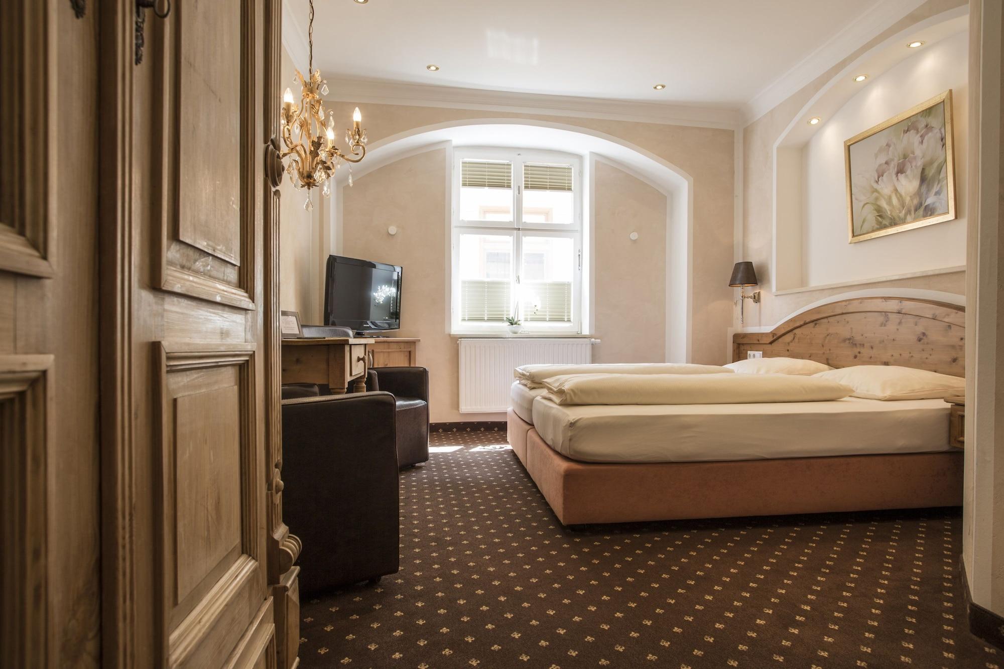 Meiser Altstadt Hotel Дінкельсбюль Екстер'єр фото