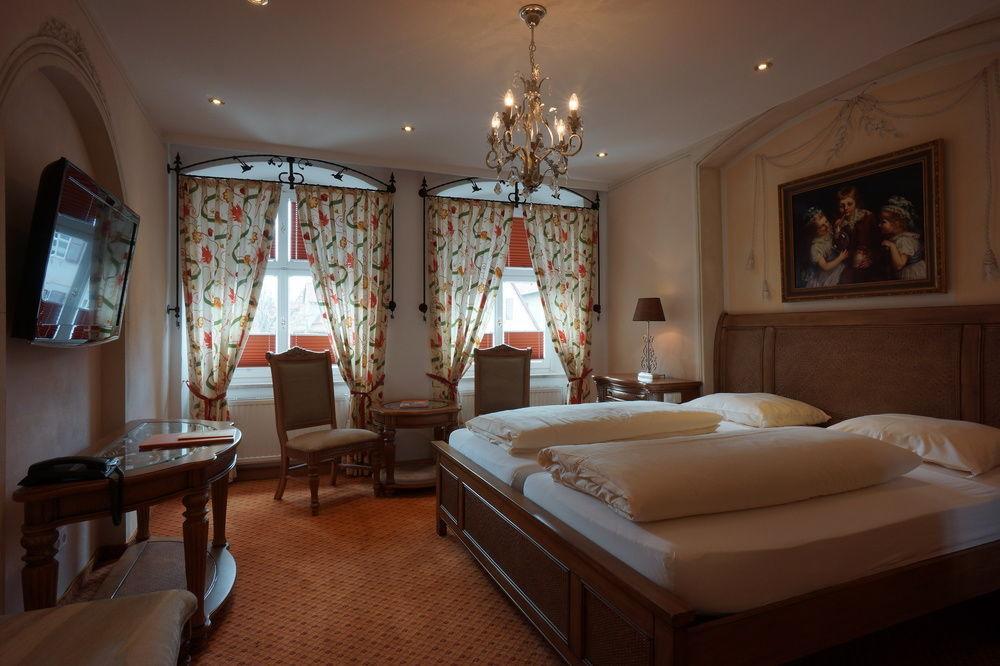 Meiser Altstadt Hotel Дінкельсбюль Екстер'єр фото